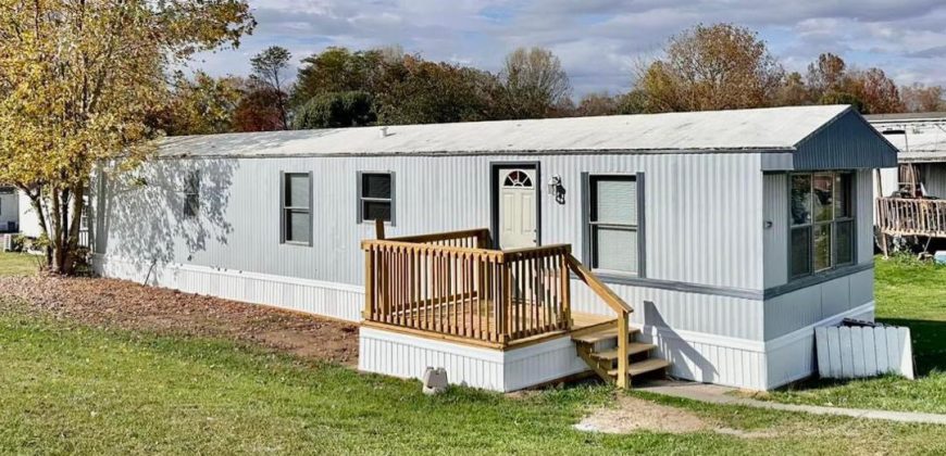 Fairly used home still in it’s perfect condition 👍