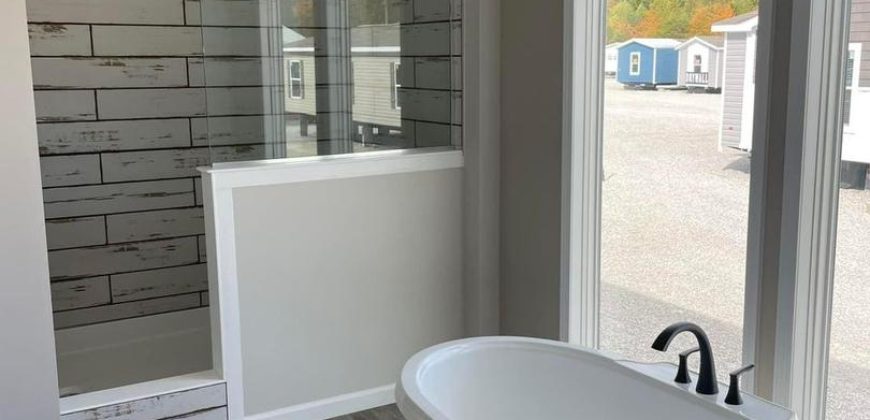 3bed 2bath  Farm House