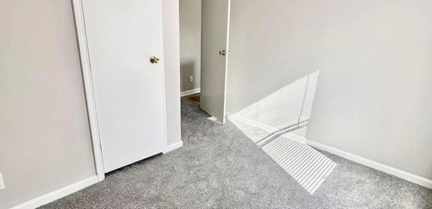 Fairly used home still in it’s perfect condition 👍